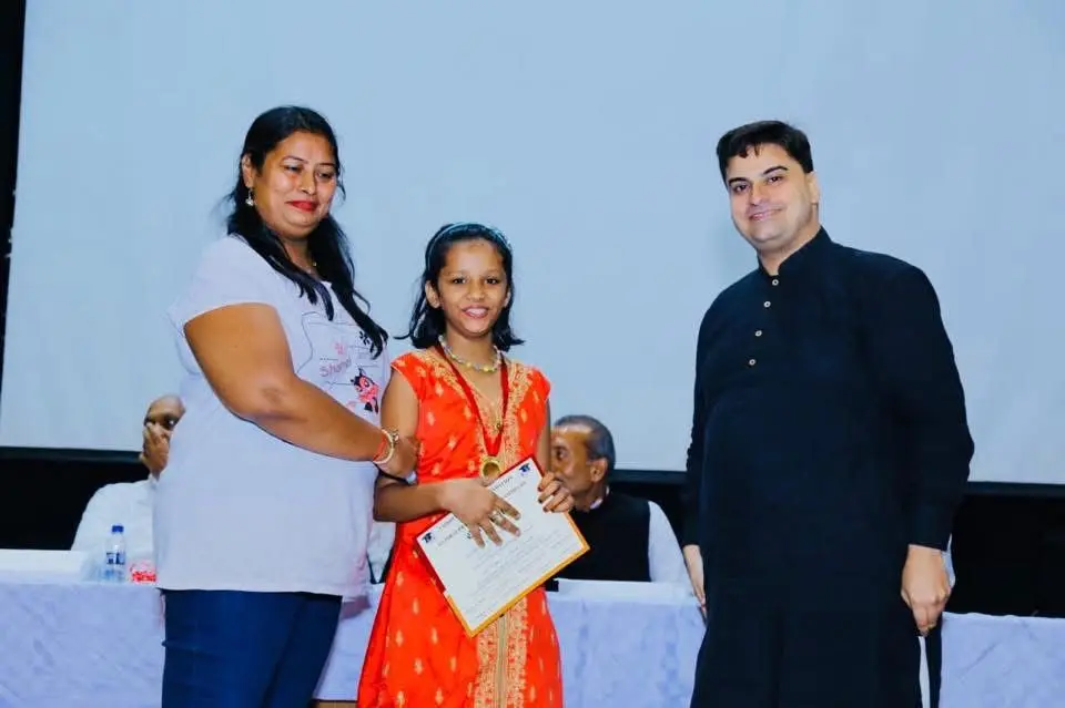 Felicitating Students Certificates
